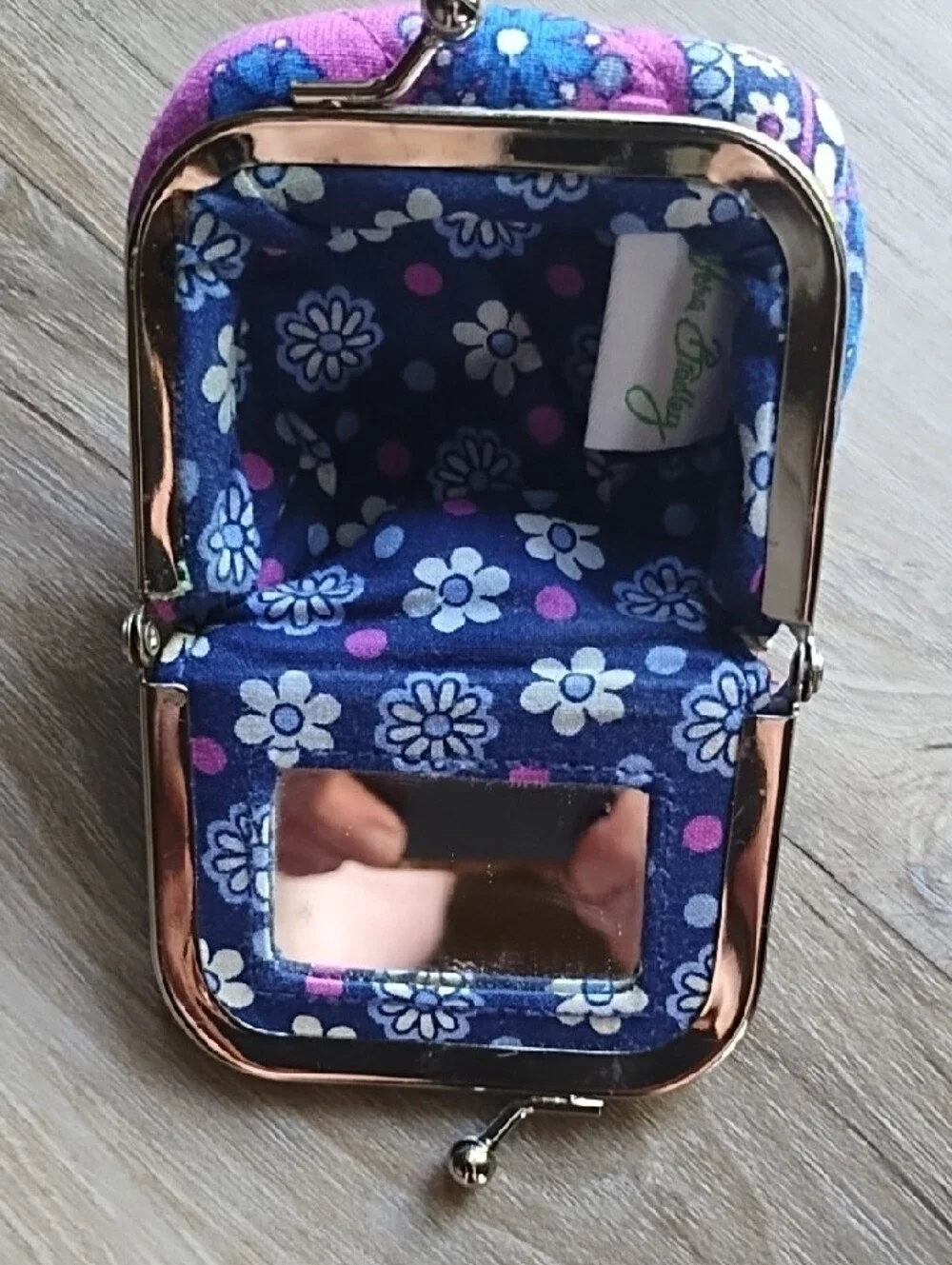 Vera Bradley Pink & Navy Paisley Quilted Coin Purse with Kiss-Lock Frame - Picture 2 of 4